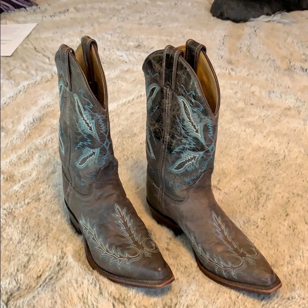 Authentic cowboy boots!